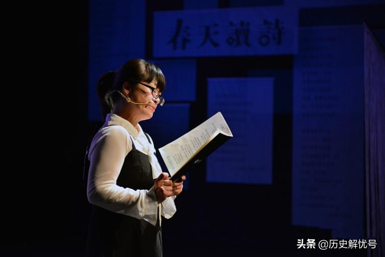 余秀华说给李健写10首情诗，可写到第4首，李健让她写不下去了